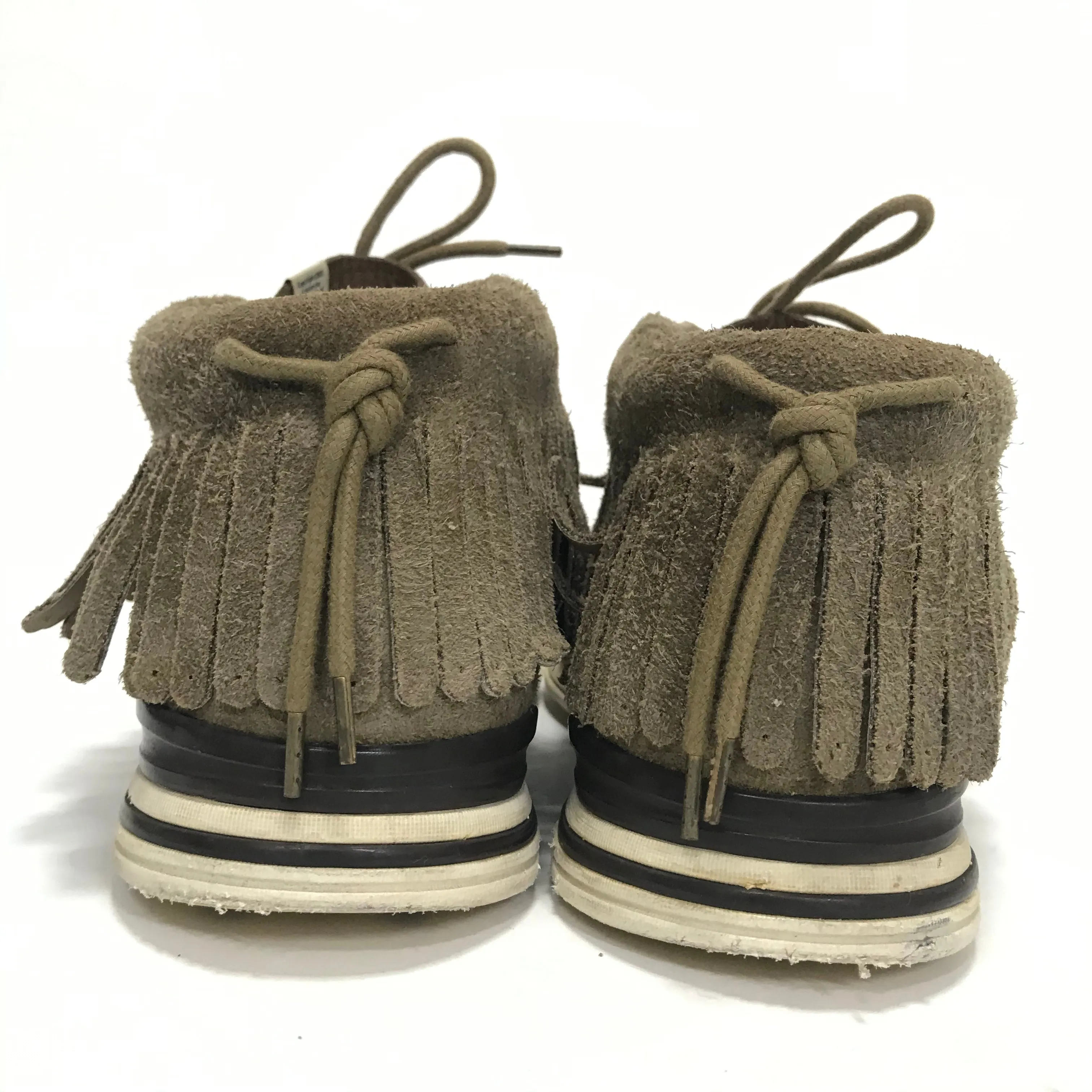 [11] Visvim FBT Shaman Folk Suede Sand