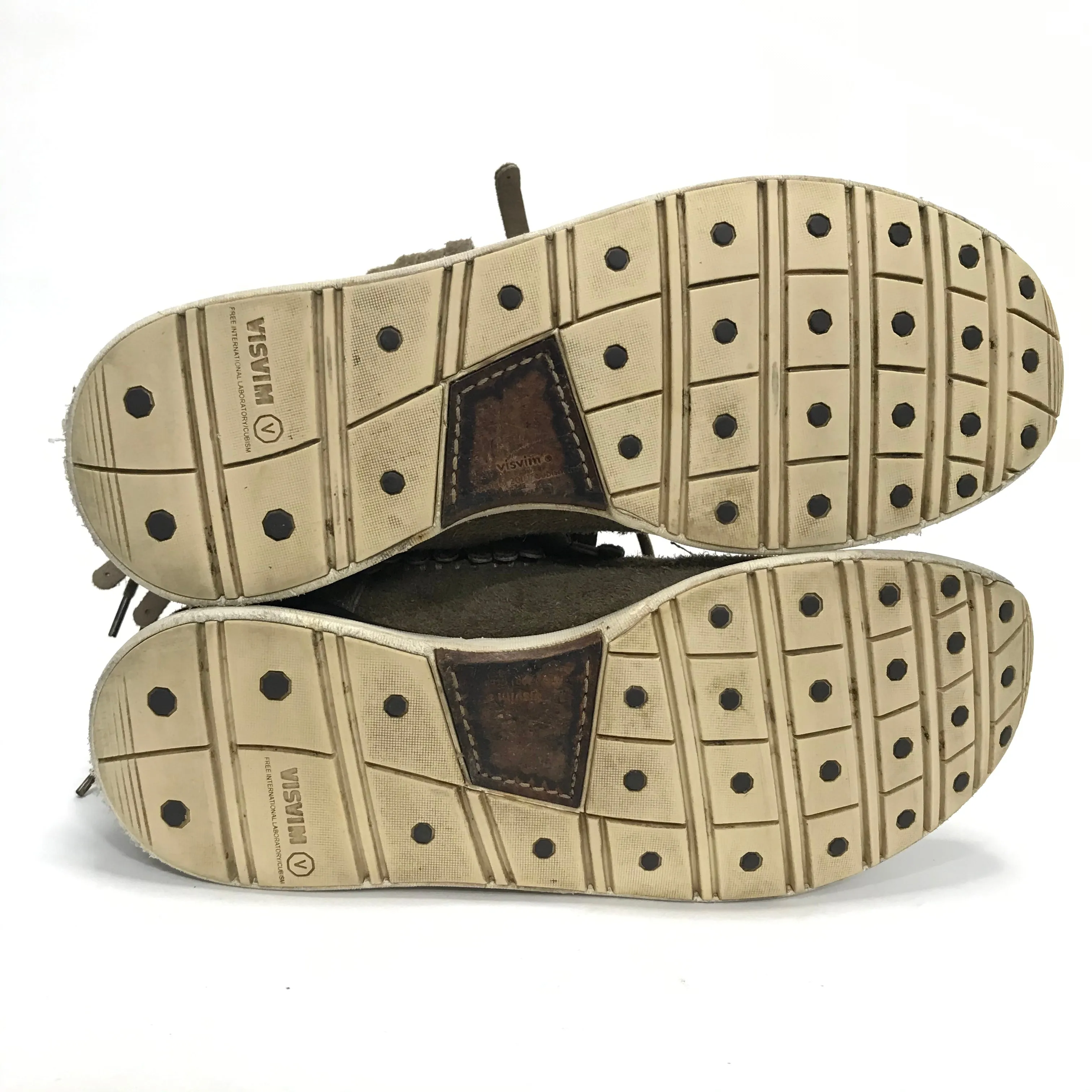 [11] Visvim FBT Shaman Folk Suede Sand