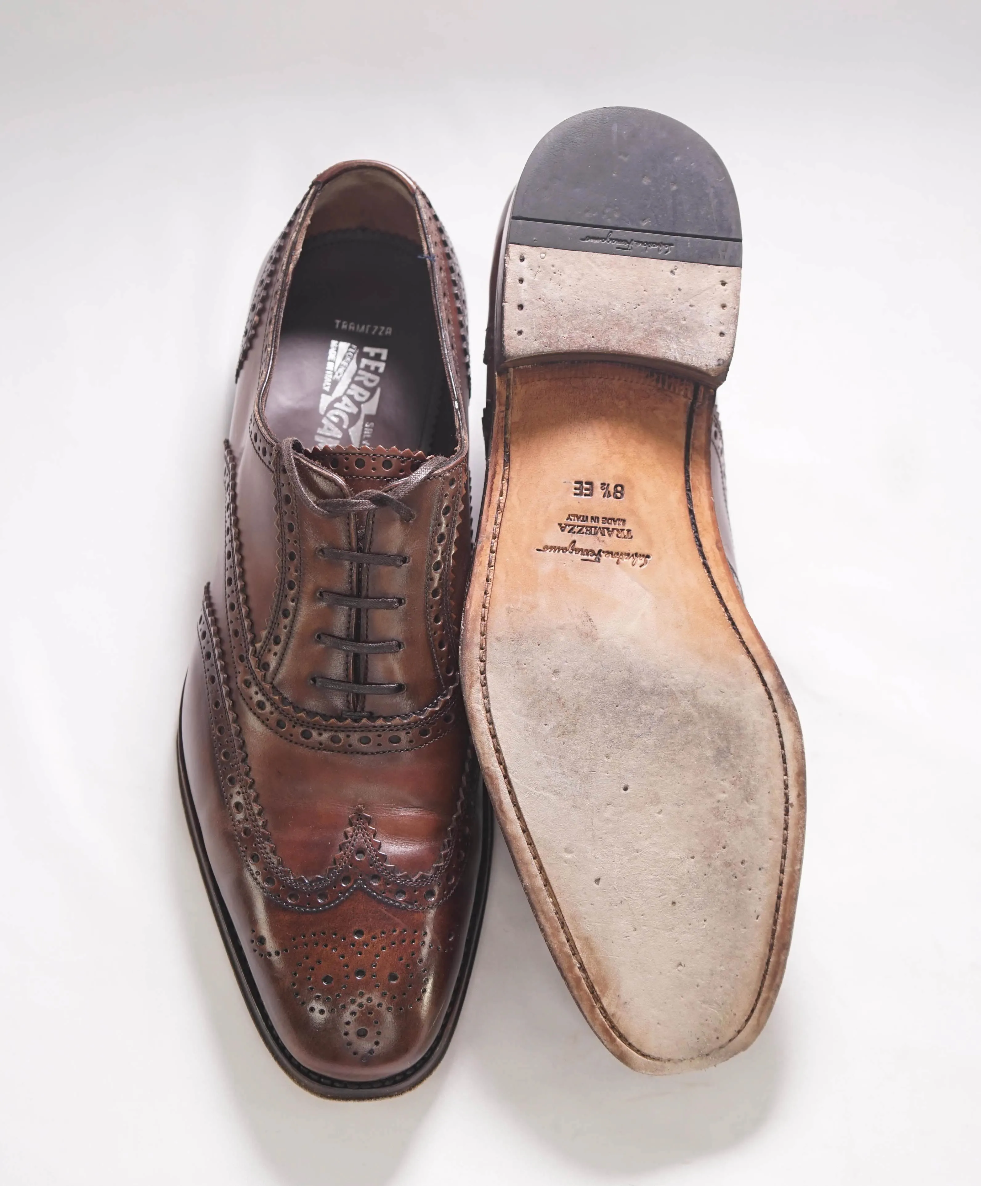 $1,395 SALVATORE FERRAGAMO - "TRAMEZZA" Brown Wingtip Silhouette Oxfords - 8.5 EE