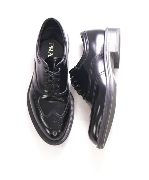 $950 PRADA - Black Brushed Leather Wingtip Brogue Detail Oxfords - 7 US (6 Prada)