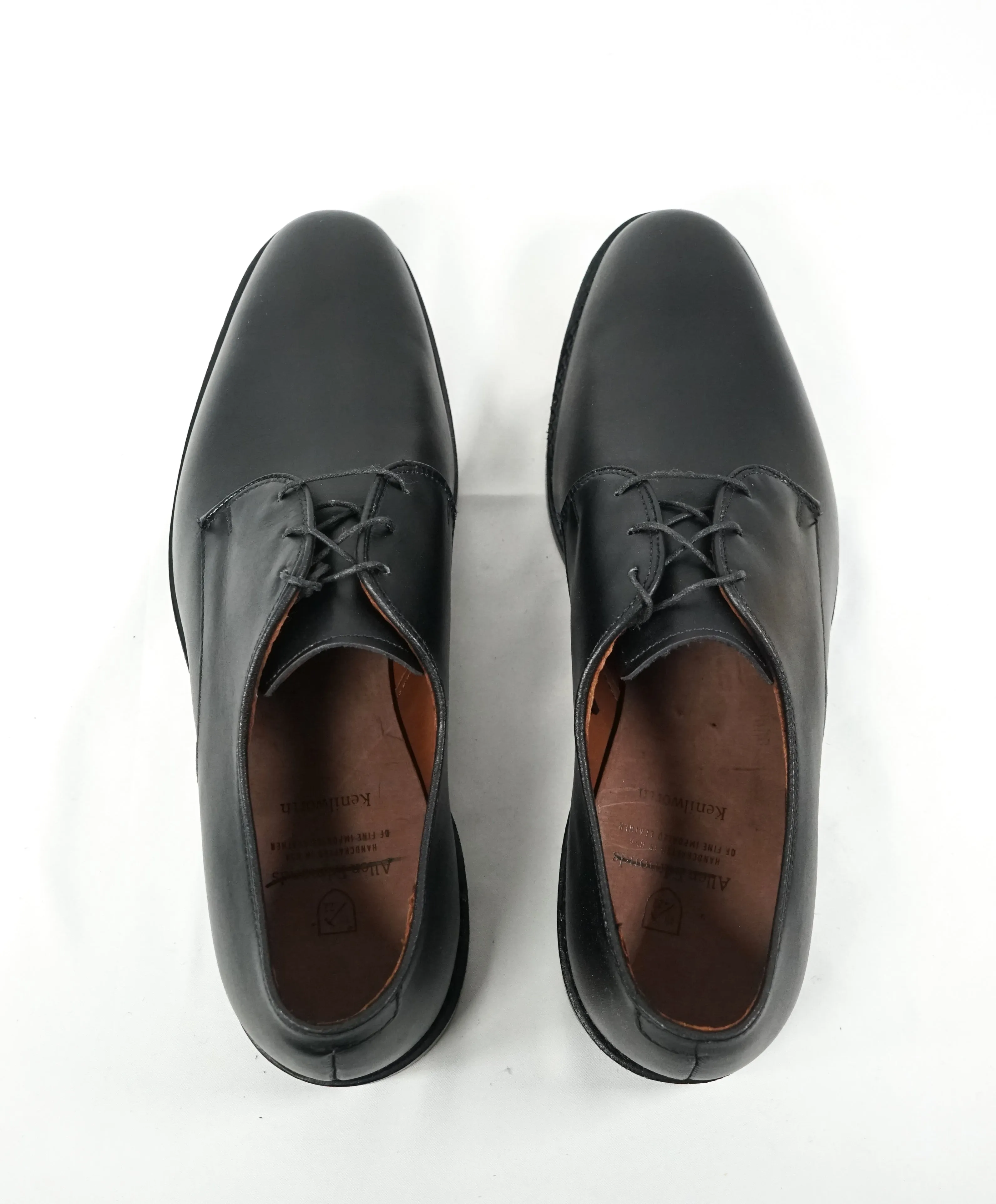 ALLEN EDMONDS - “Kenilworth” Black Plain Vamp Oxfords - 11 D
