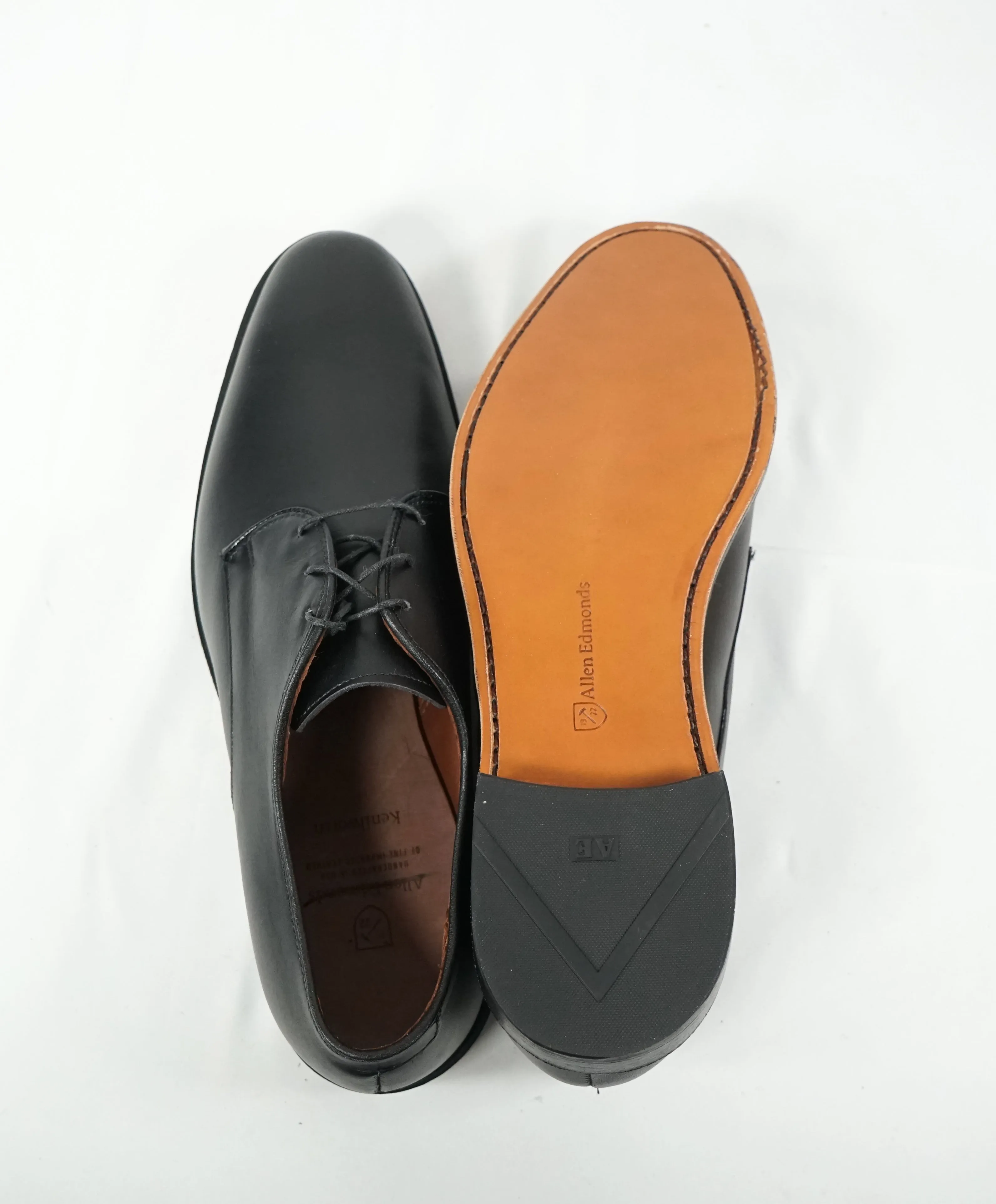 ALLEN EDMONDS - “Kenilworth” Black Plain Vamp Oxfords - 11 D