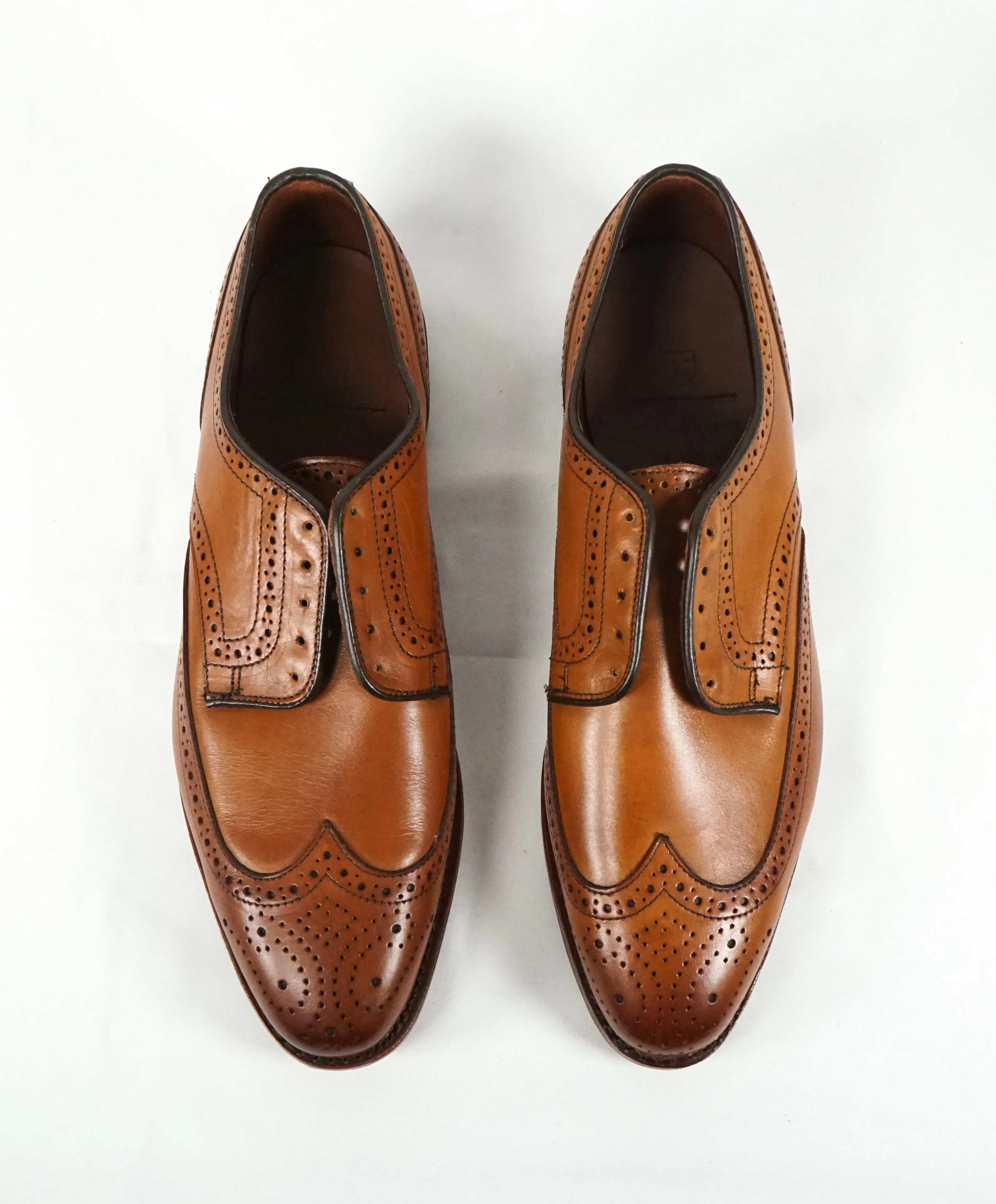 ALLEN EDMONDS - “Stuttgart” Brown Whiskey Leather Brogue Oxfords - 10.5 D