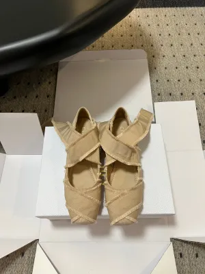 Ballet shoes