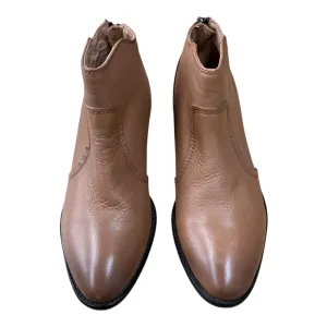 Boots Ankle Flats By Seychelles In Tan, Size: 6