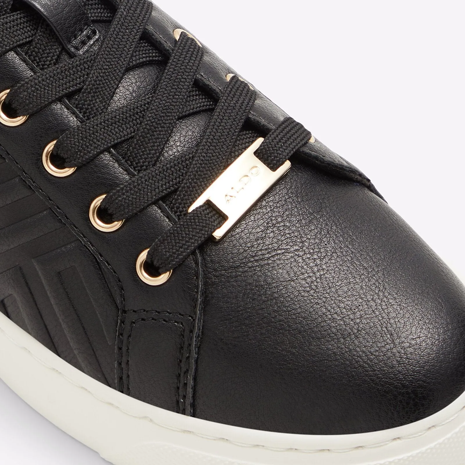 Calla Lily Black Sneaker