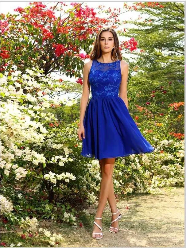 Chiffon Bateau Applique Short Pleated Bridesmaid Dresses
