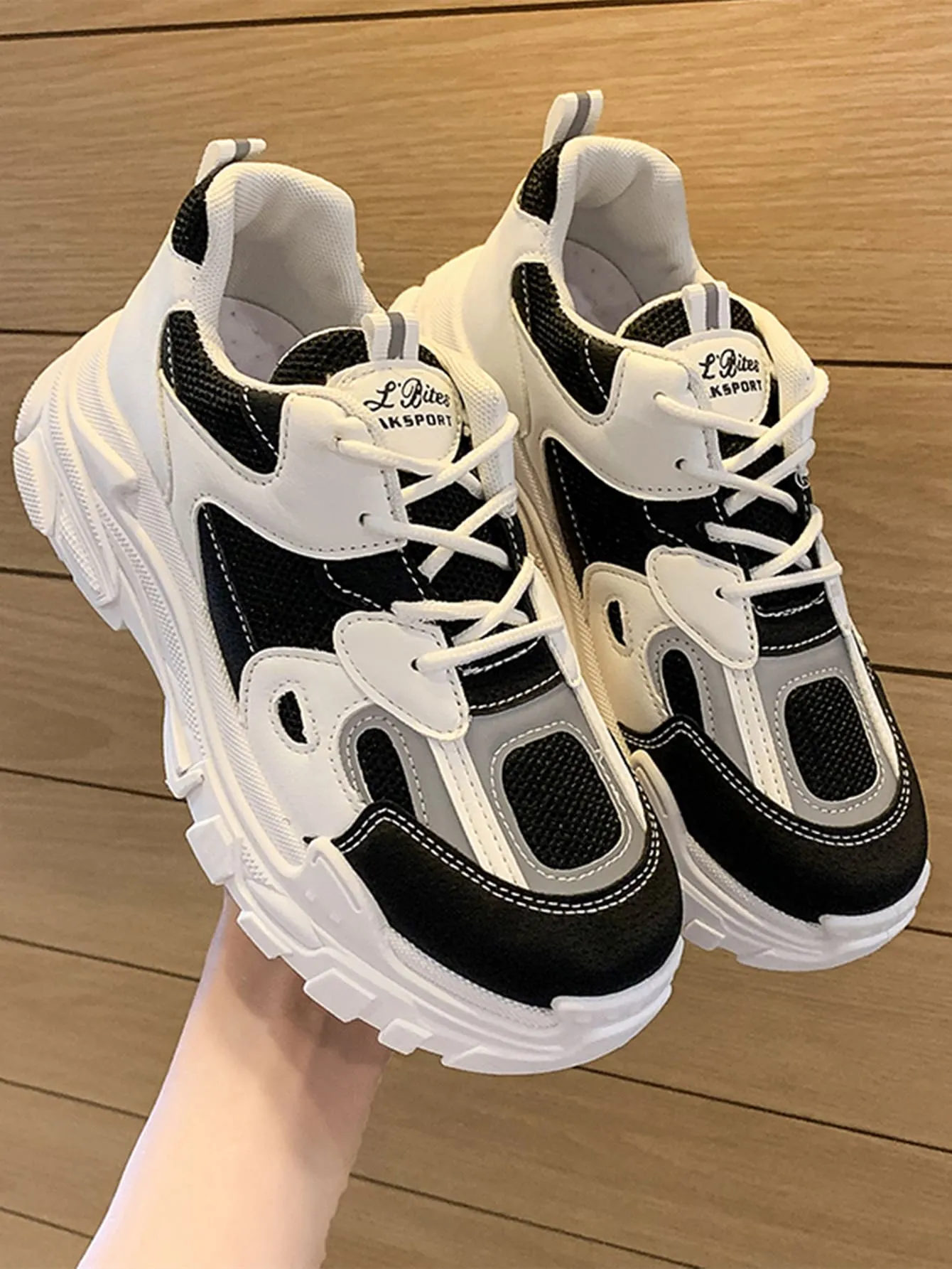 Colorblock Lace-up Front Chunky Sneakers - Black