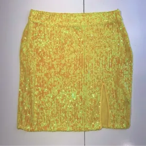 EastnWest Label 100% Nylon Yellow Poppy Mini Skirt 2.0 In Solid Sequins NWT L