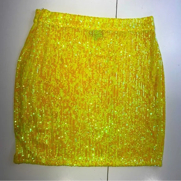 EastnWest Label 100% Nylon Yellow Poppy Mini Skirt 2.0 In Solid Sequins NWT L