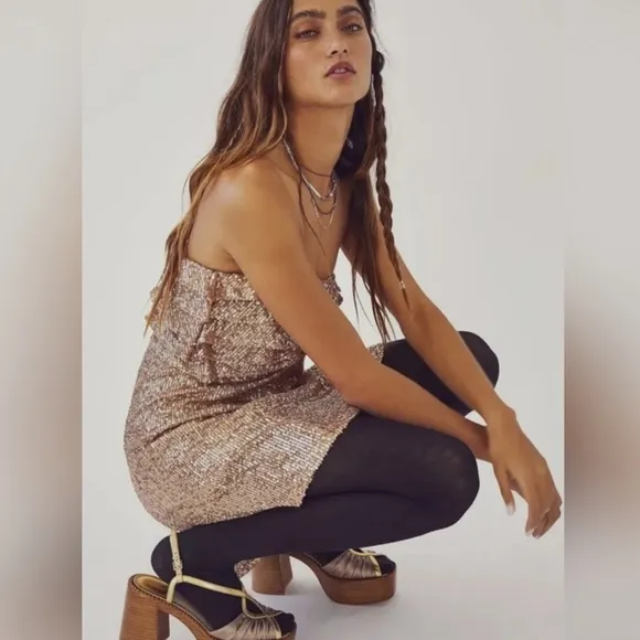 Free People Frida Sequin Ruffle Strapless Mini Dress In Bronze/Gold NWOT Size 4