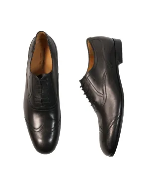 GUCCI - Wingtip Embossed Logo Wingtip Oxfords - 10