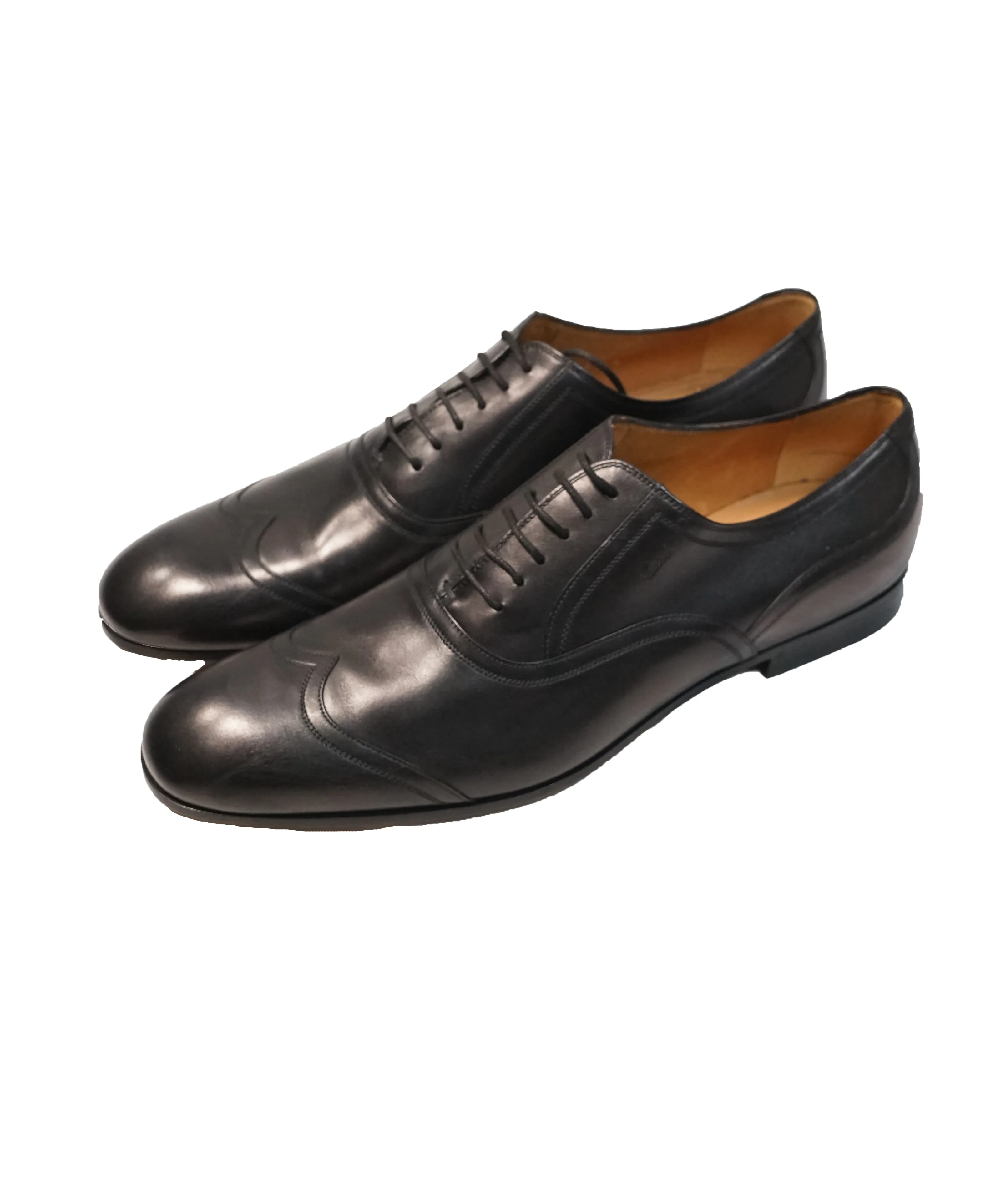 GUCCI - Wingtip Embossed Logo Wingtip Oxfords - 10