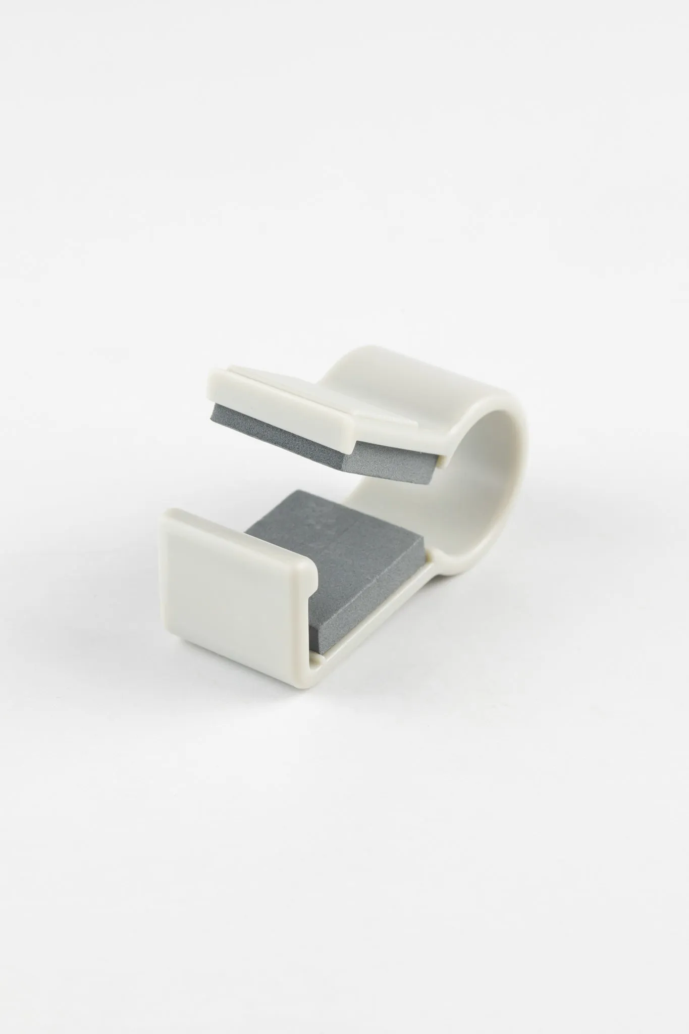 Hirsch Open Ended Strap Fitting Clip (Single)