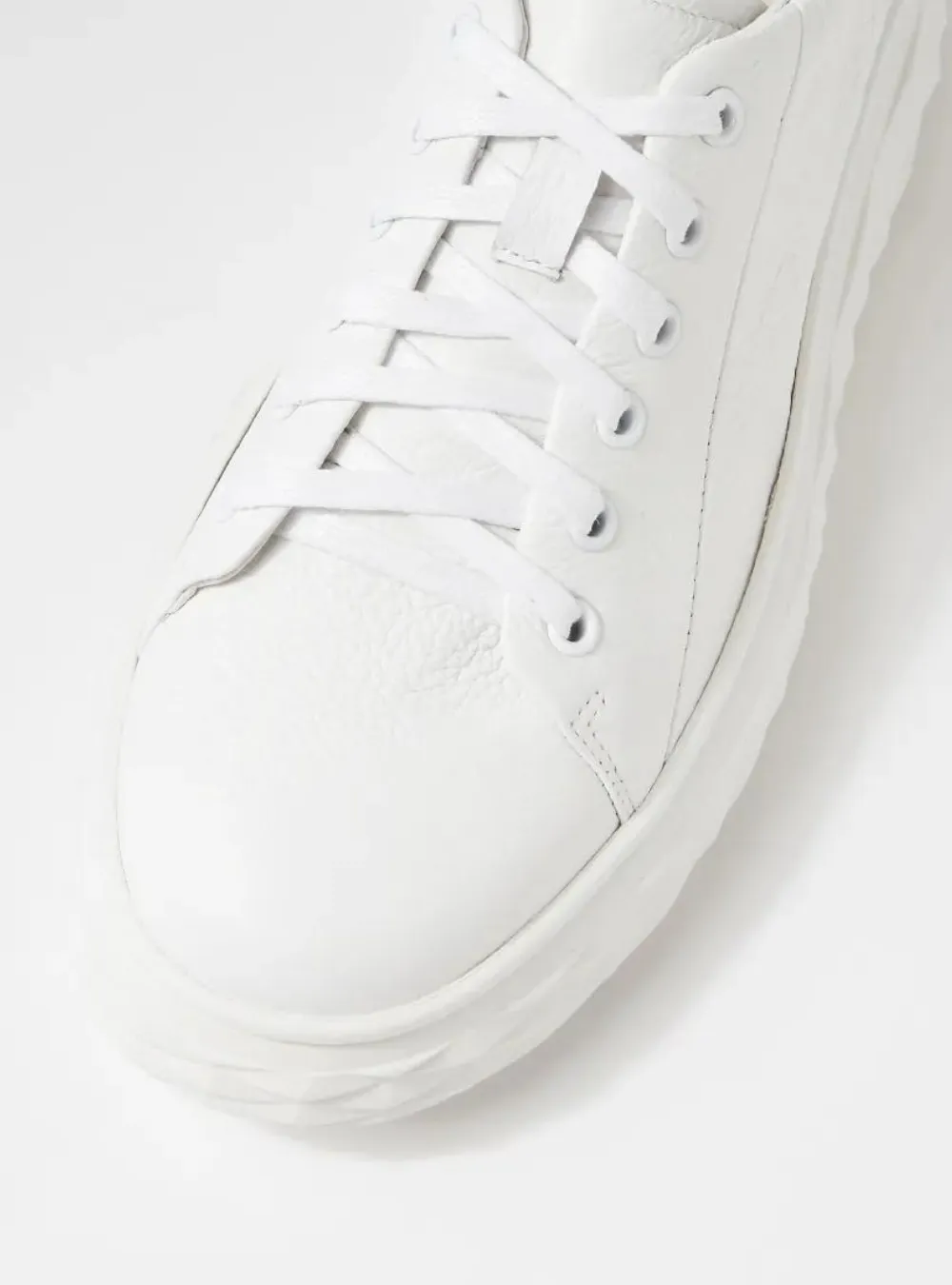Irisa - White Leather Sneakers
