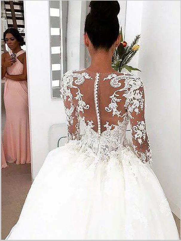 Lace Long Sleeves Scoop Wedding Dresses Court Train Ball Gown