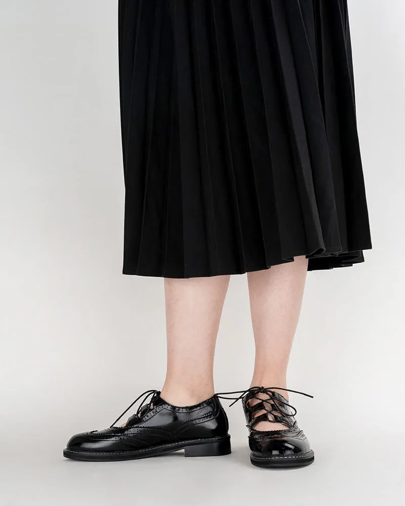 Lace-up Wingtip Perforated Leather Oxfords