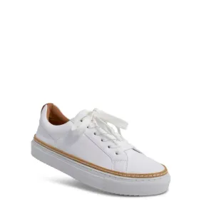Melanie Sneaker