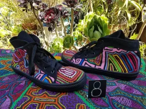 Mid-top Mola Shoes - Size 8 - Rainbow Bridge