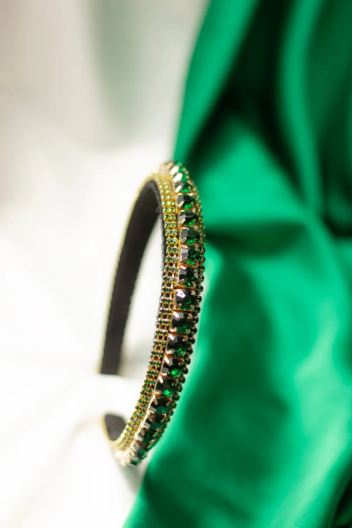 Narrow Gem Top Square Diamante Headband