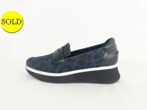 NEW Donald Pliner Animal Print Slip-On Shoes Size 8.5