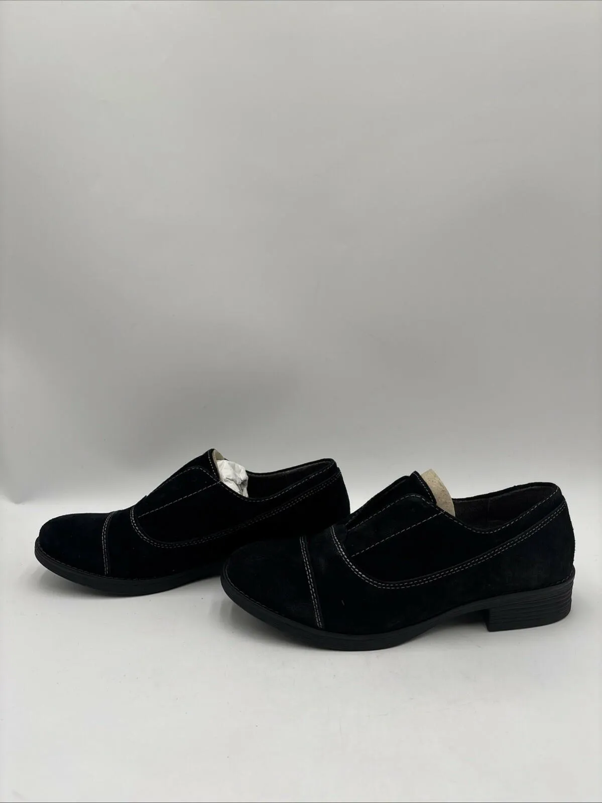 NWOB EuroSoft Tanya Women's Laceless Suede Oxfords Shoes Black Size 8M