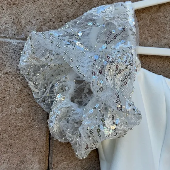 NWOT Lulu’s Sparkly Charisma Sequin Off-the-Shoulder Mini Dress Extra Large