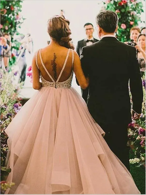 Organza Sleeveless Scoop Beading Wedding Dresses Brush Train Ball Gown