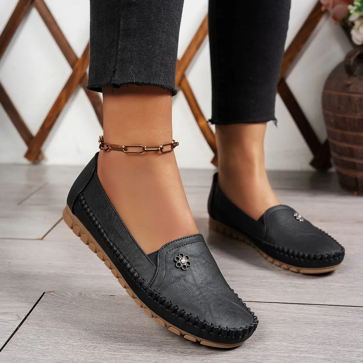 Plus Size Laser-Cut Flat Shoes
