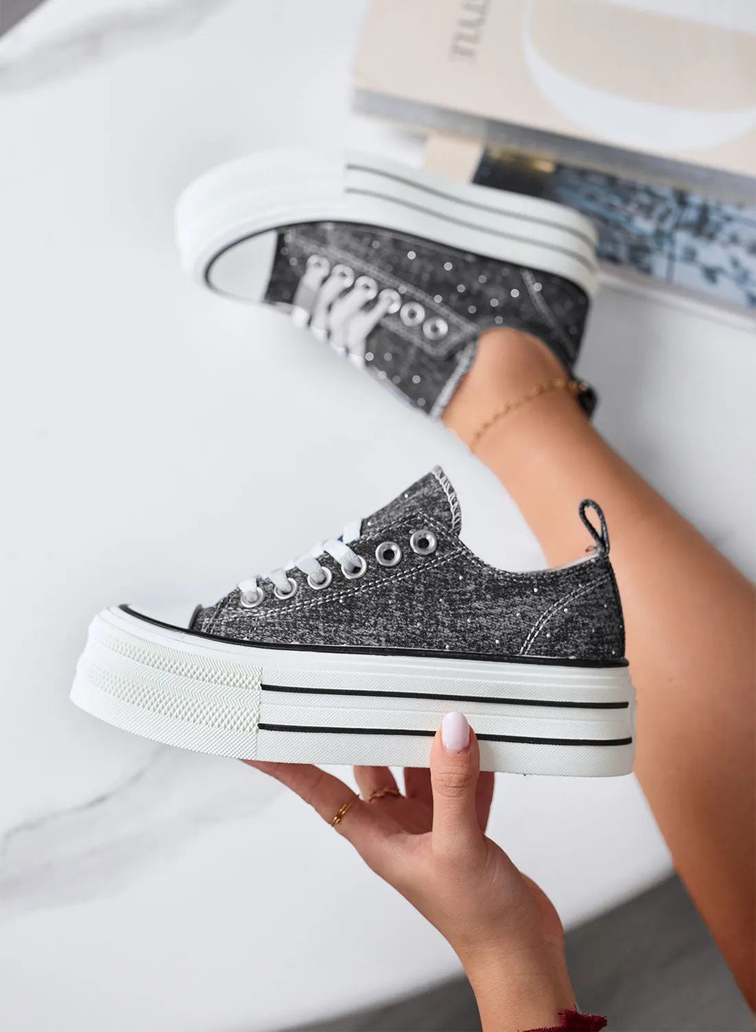 ROSINA - Sneakers platform nere con strass