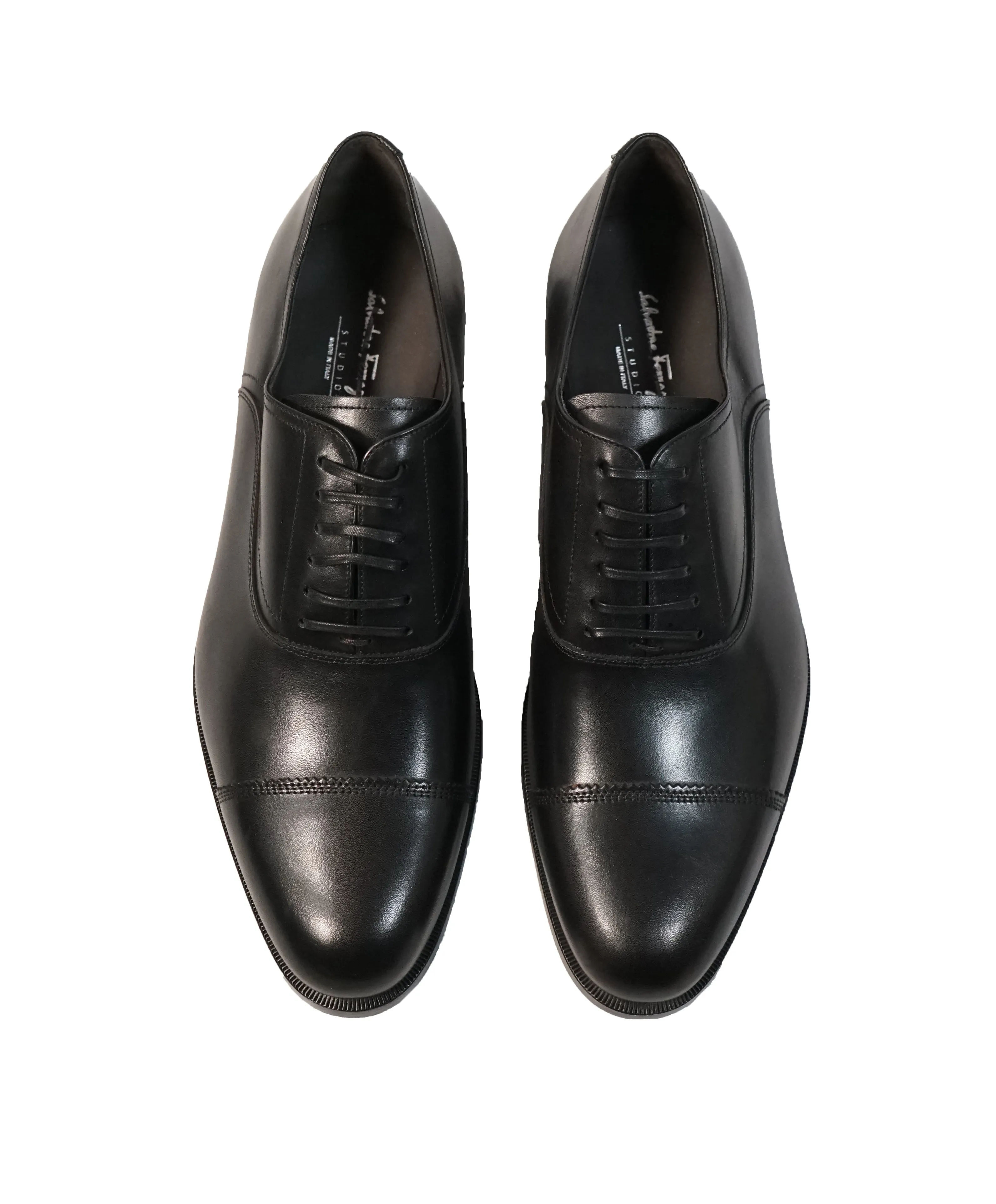 SALVATORE FERRAGAMO - “GURU” Black Cap-Toe Oxford - 9