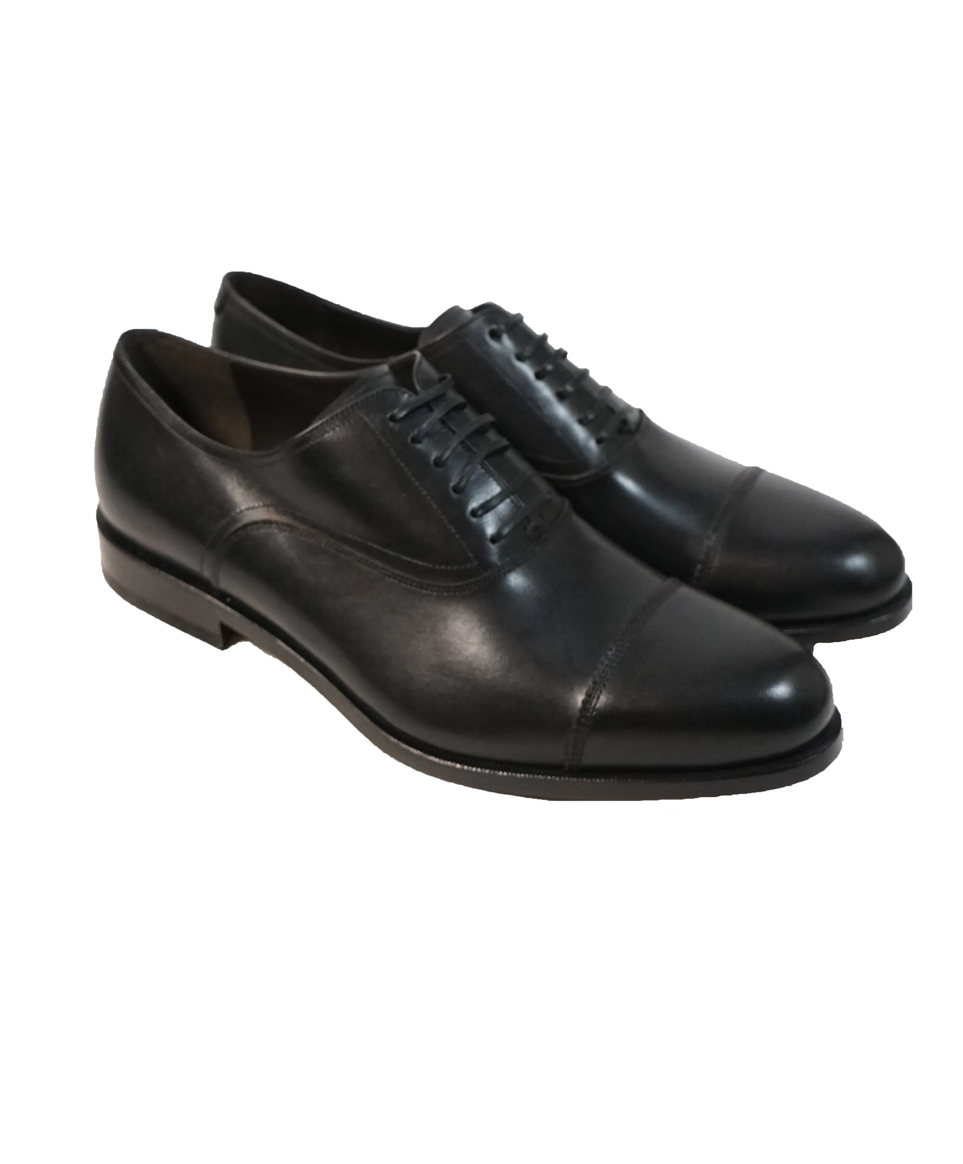 SALVATORE FERRAGAMO - “GURU” Black Cap-Toe Oxford - 9