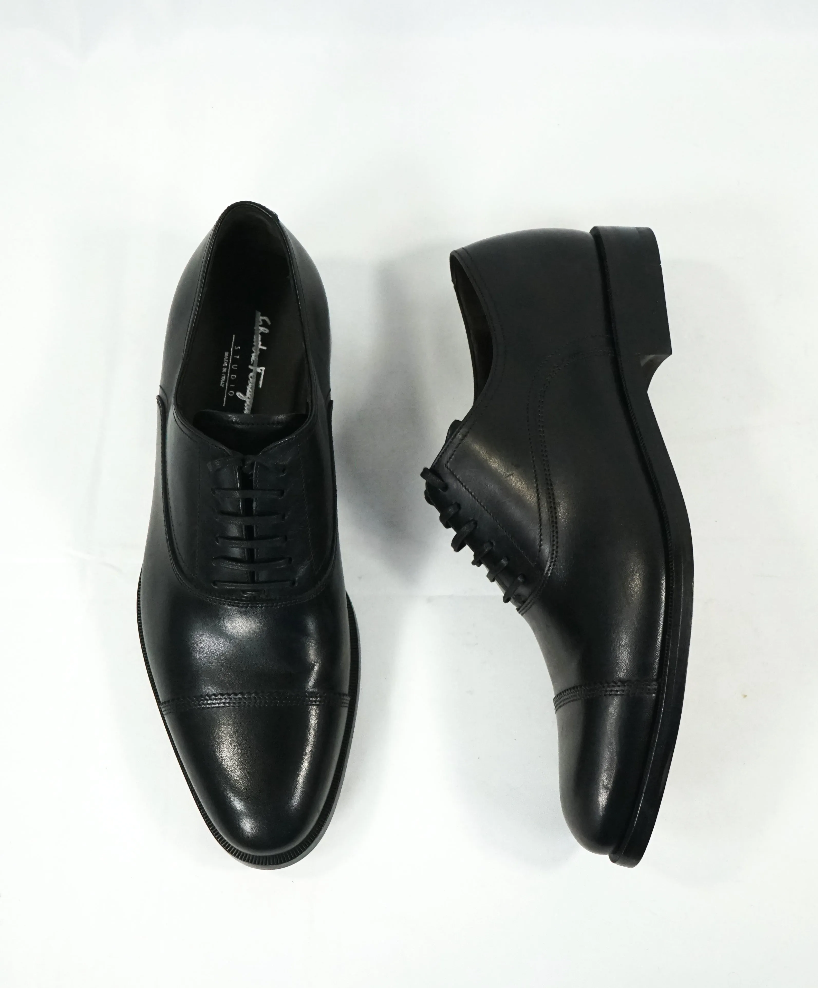 SALVATORE FERRAGAMO - Studio Detailed Edge Cap Toe Oxfords - 7EE