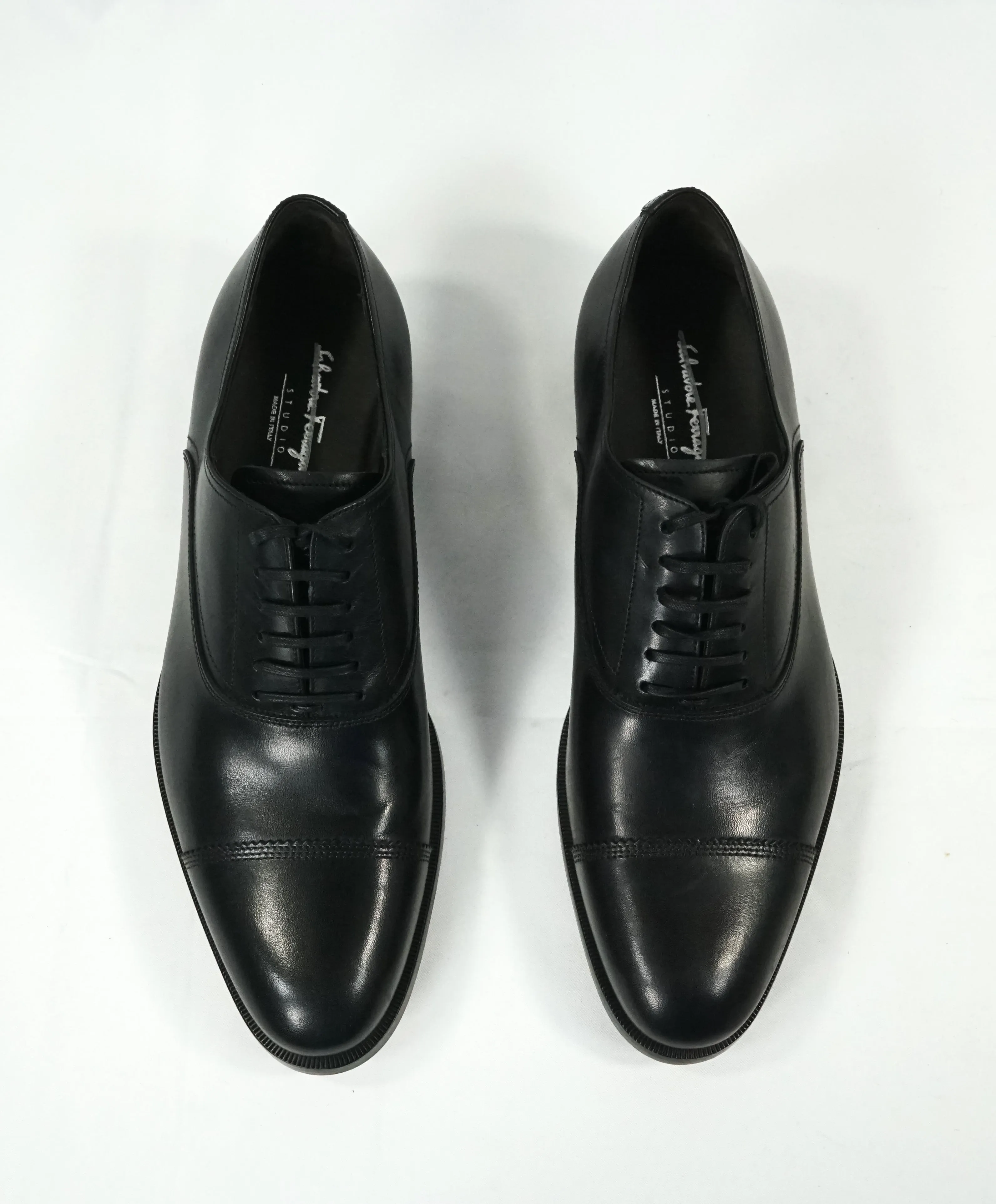 SALVATORE FERRAGAMO - Studio Detailed Edge Cap Toe Oxfords - 7EE