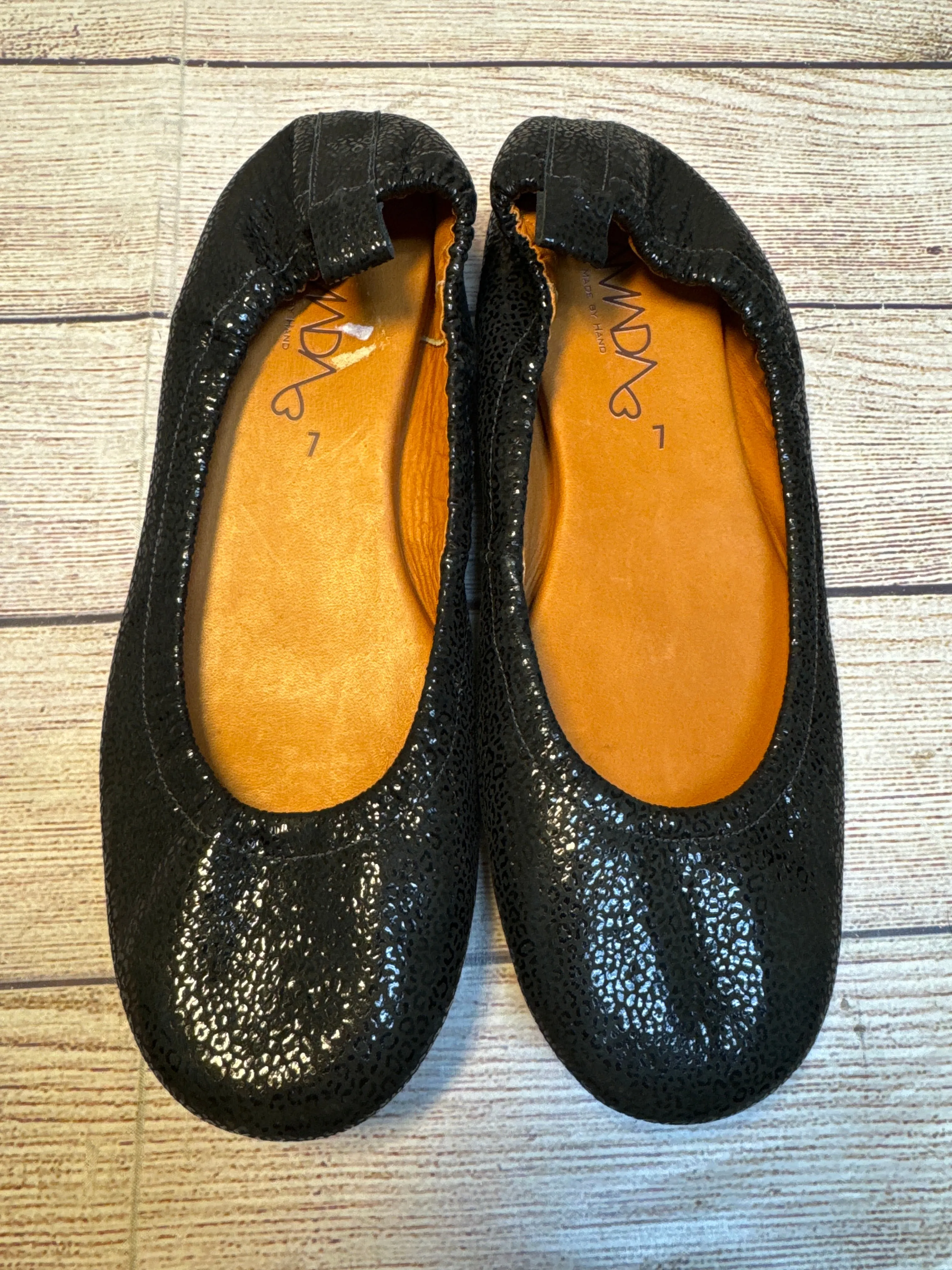 Shoes Flats By Cmb In Black, Size: 7
