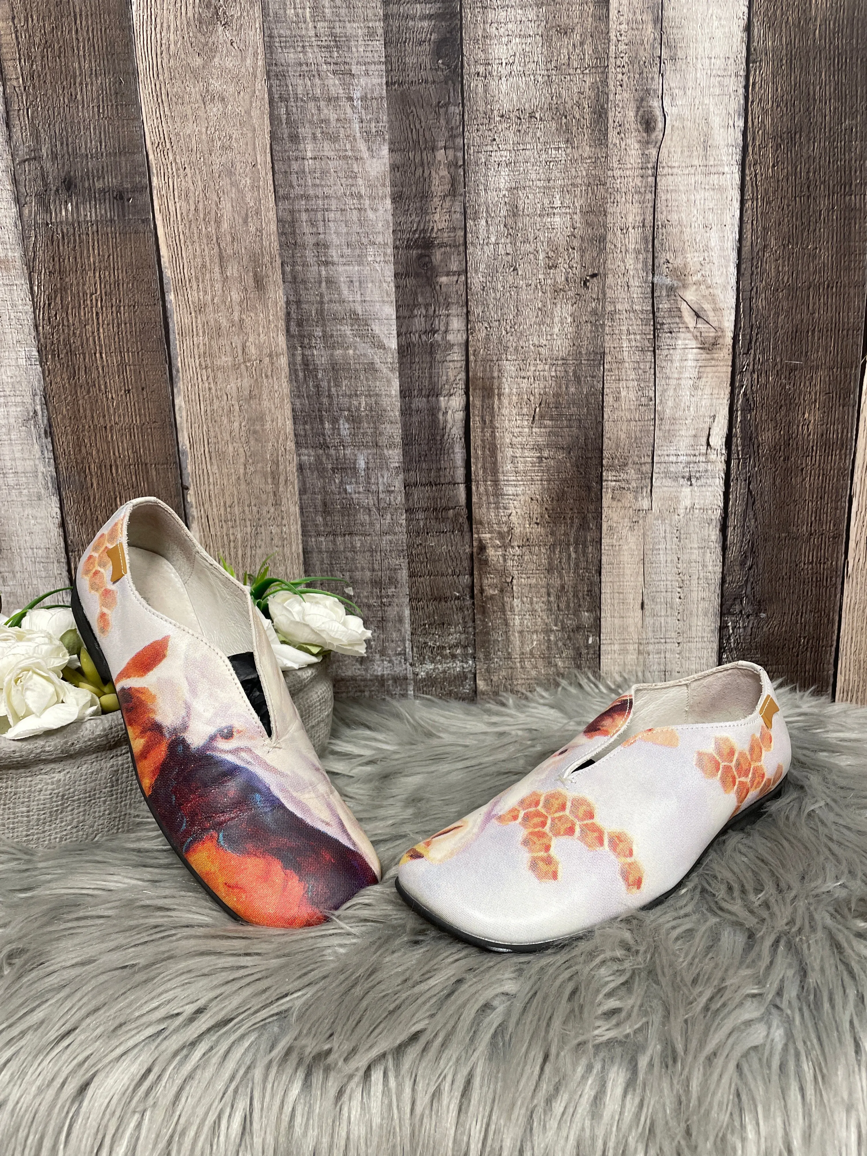Shoes Flats By Cme In Multi-colored, Size: 6