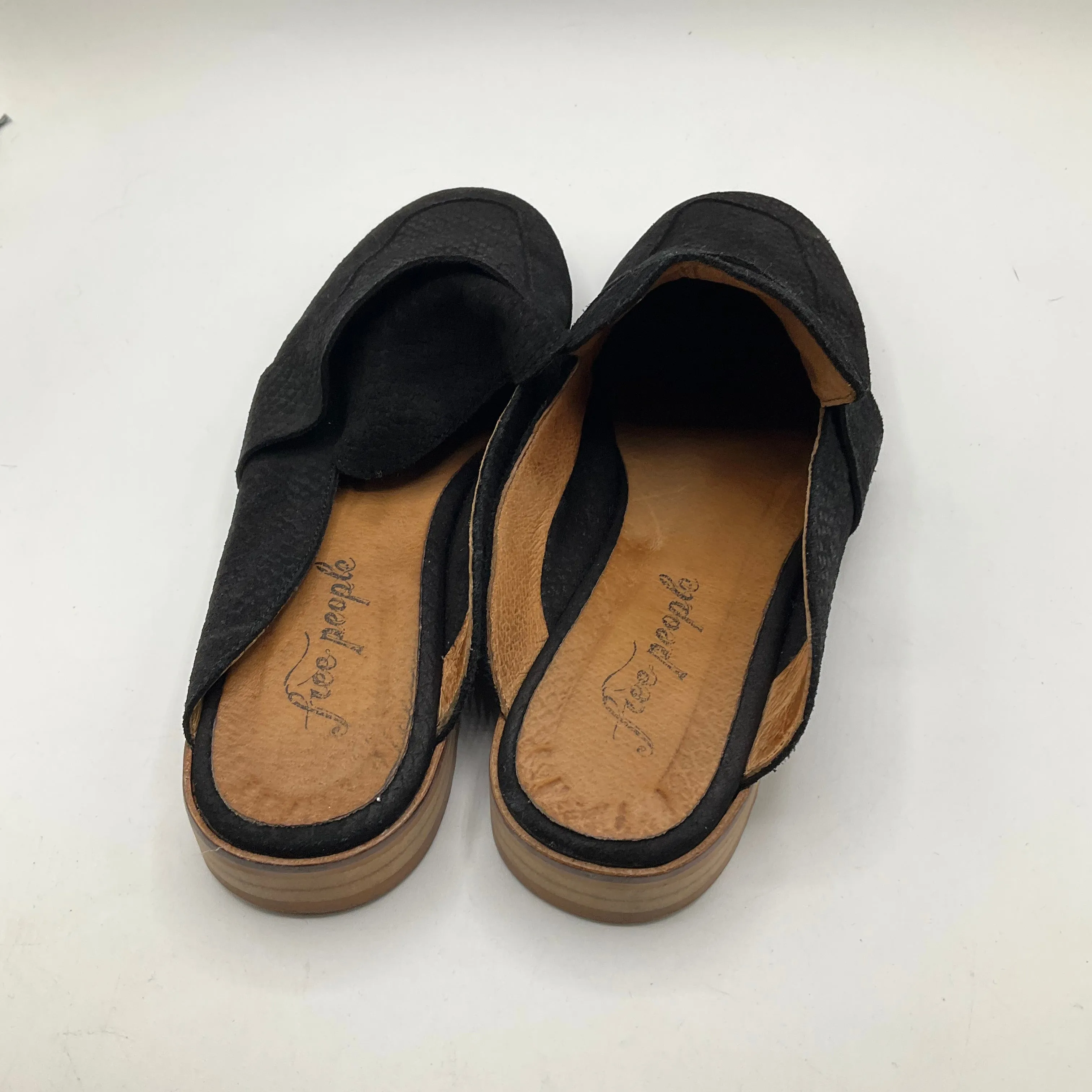SHOES FLATS by FREE PEOPLE In BLACK, Size: 8.5