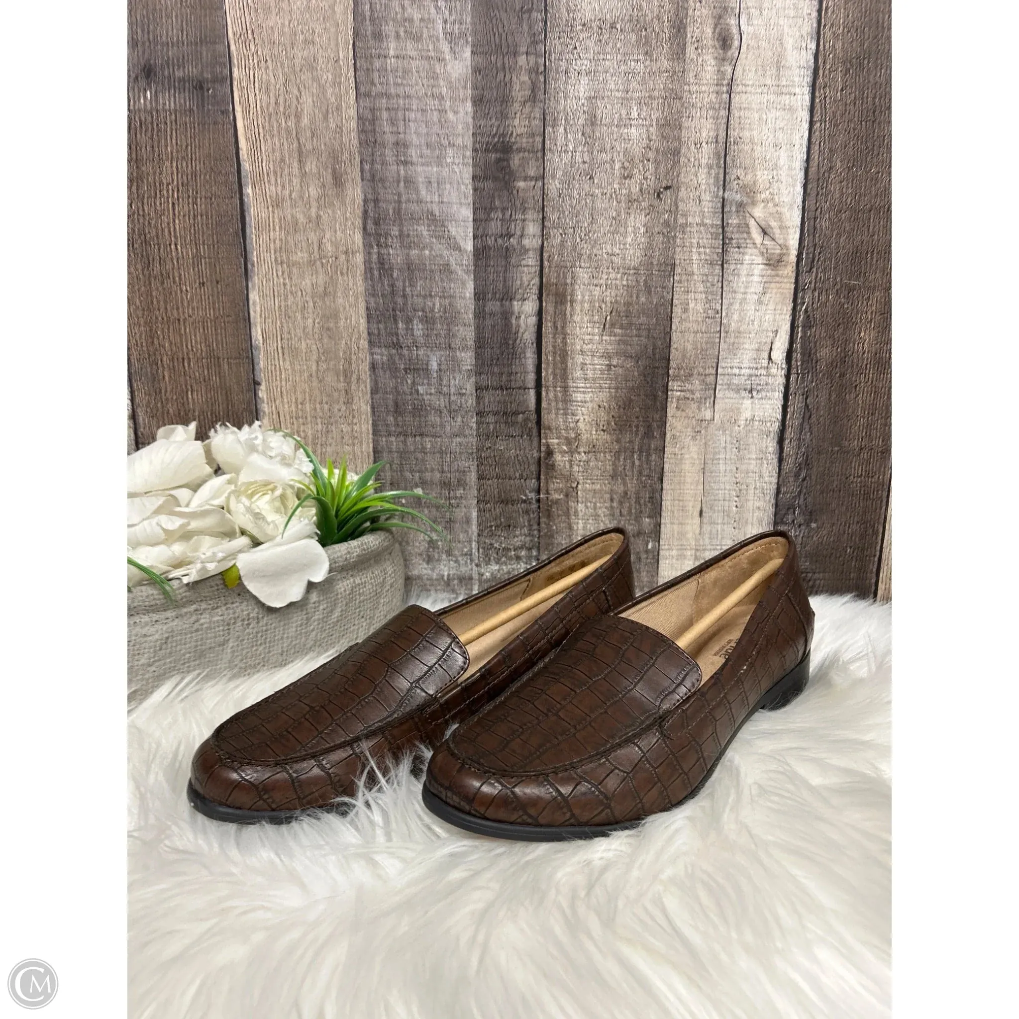 Shoes Flats By Life Stride In Brown, Size: 8.5