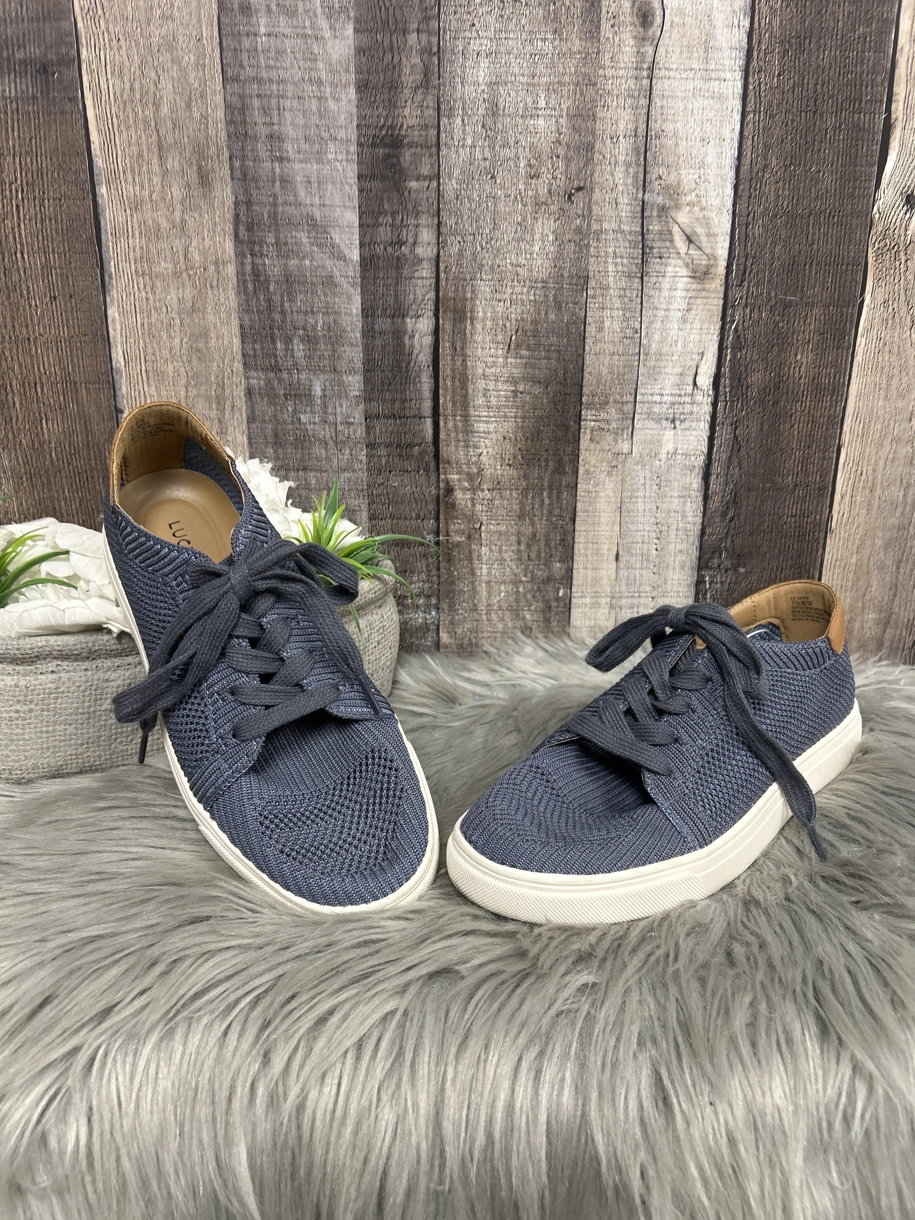 Shoes Sneakers By Lucky Brand  Size: 7.5