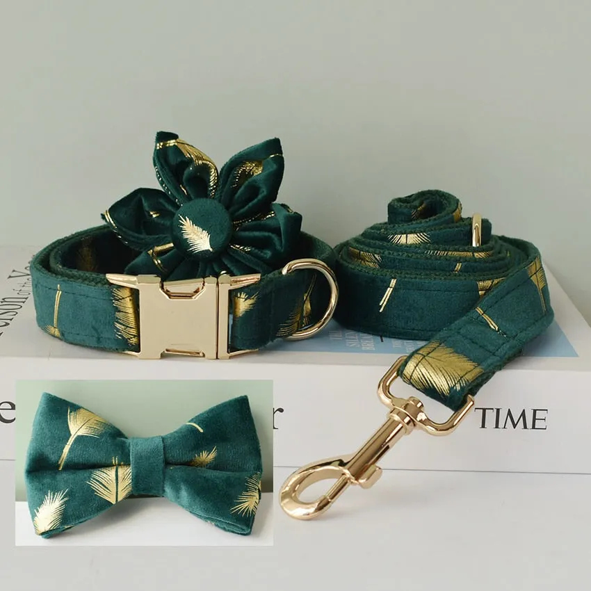 Sparkle With Green: Personalized Pet Bow Collar And Leash