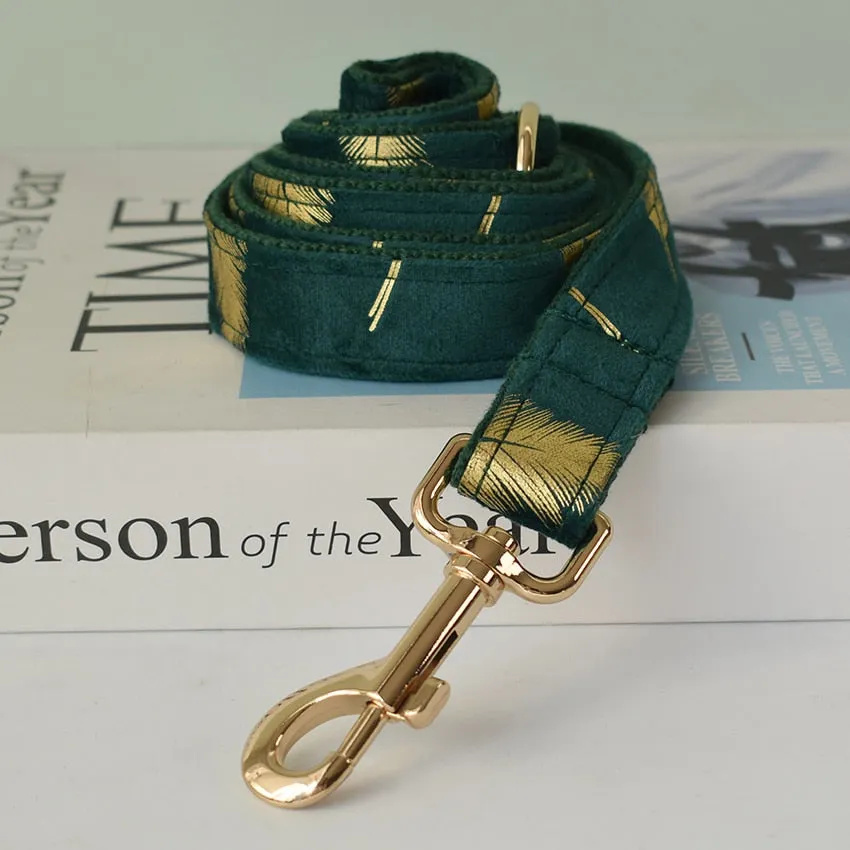 Sparkle With Green: Personalized Pet Bow Collar And Leash