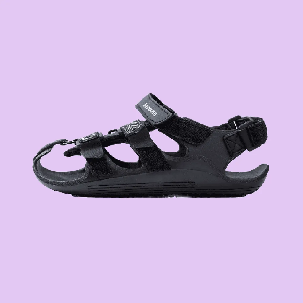 The Shoe That Grows: Sample Shoe