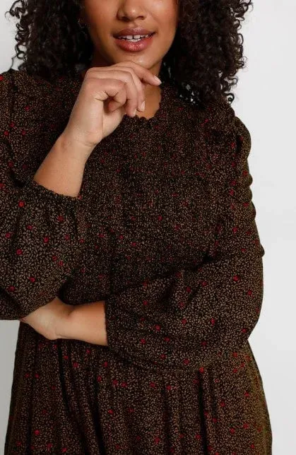 The Vilera Dress - PLUS
