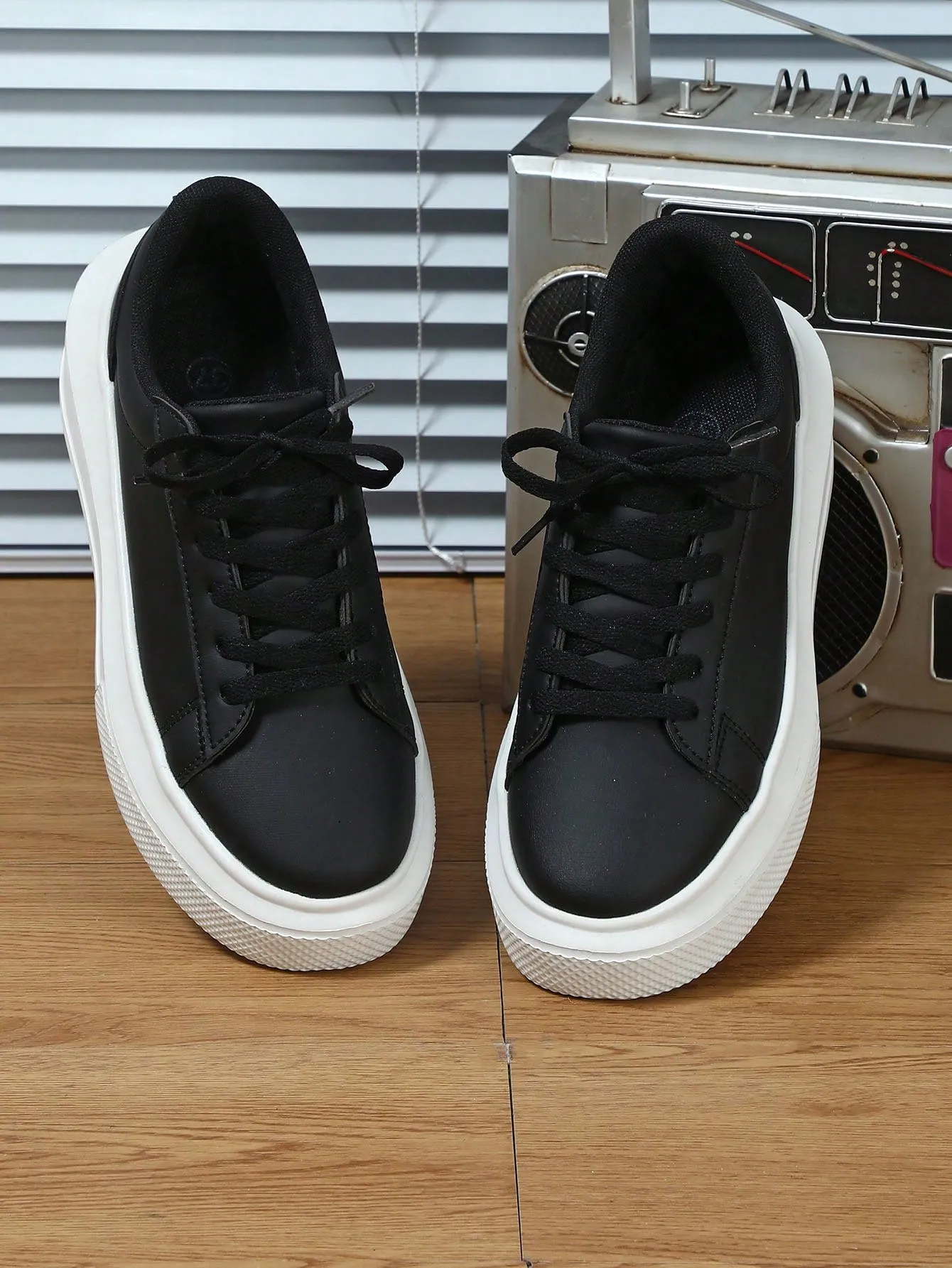 Thick Platform Skate Shoes