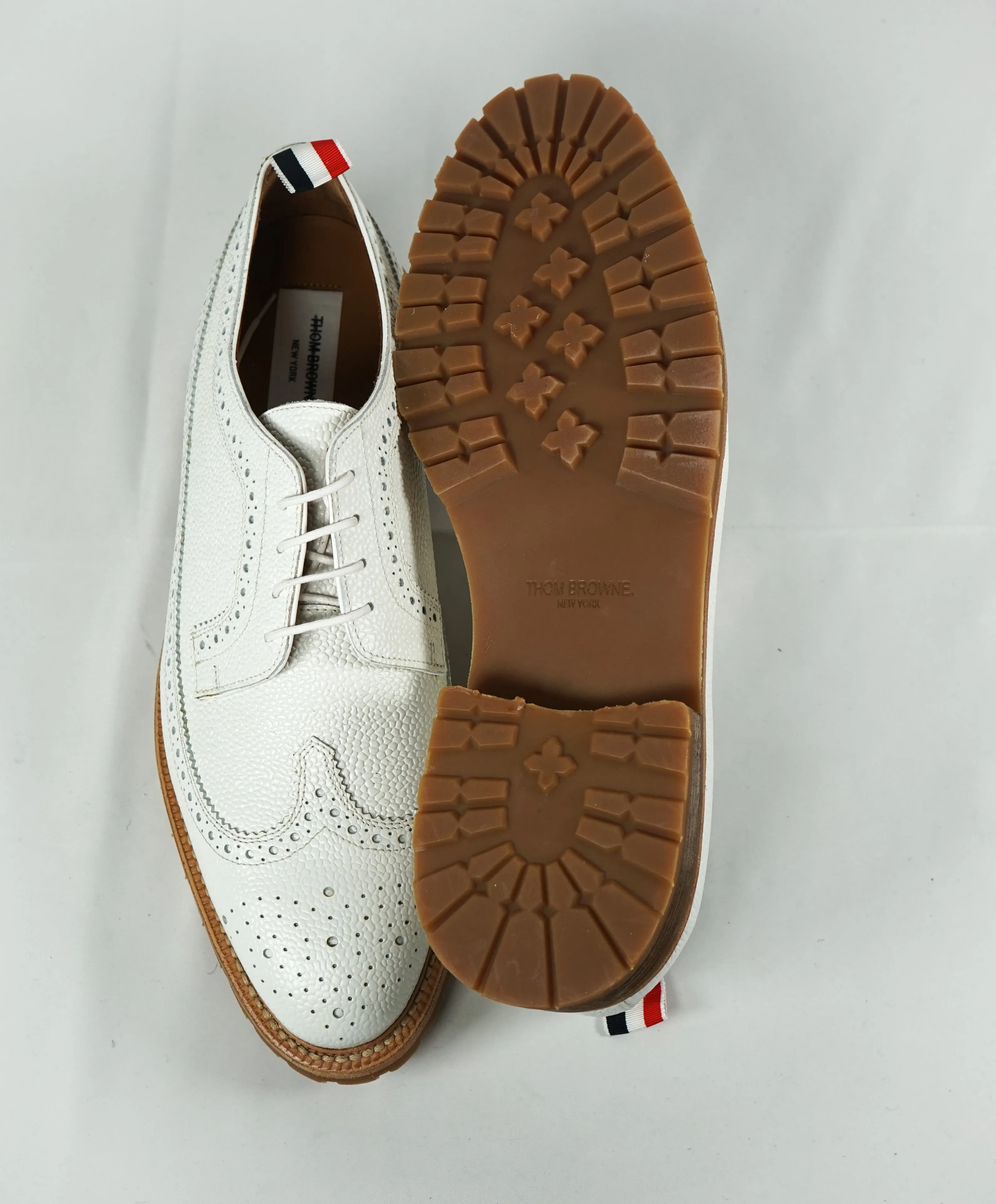 THOM BROWNE - Pebbled Leather Brogue Wingtip LOGO Oxfords - 12